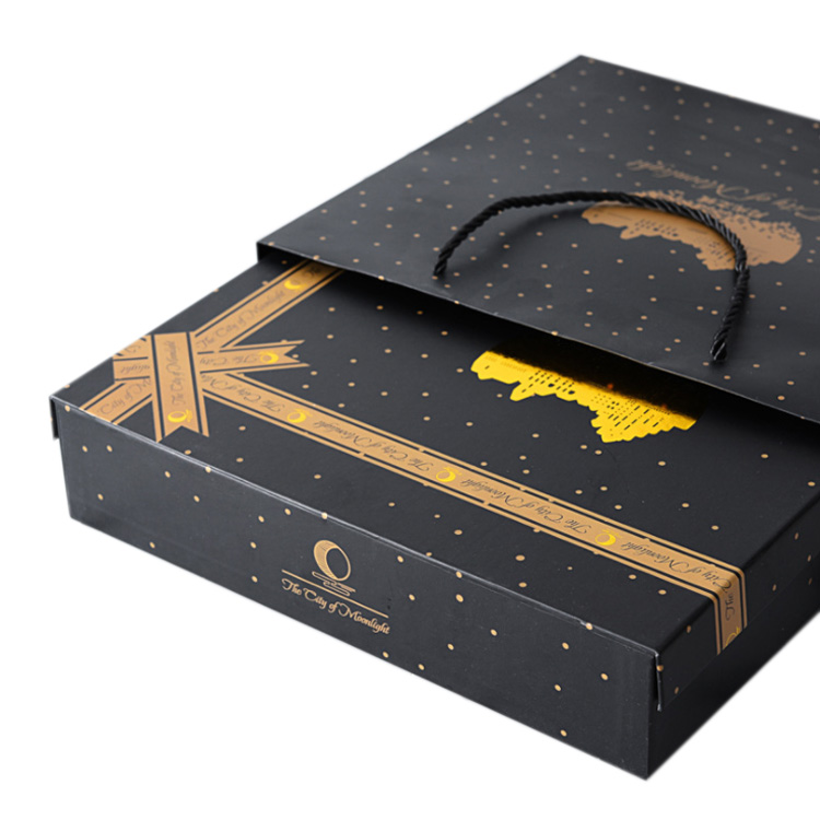 Customized Design Logo High Quality Gift Paper Craft Paper Packing Shopping Box For Gift