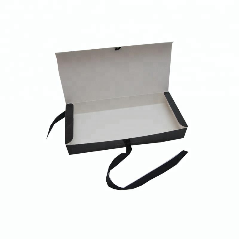 Customized Waterproof Lamination Luxury Flap Lid Packaging Cardboard magnetic gift box