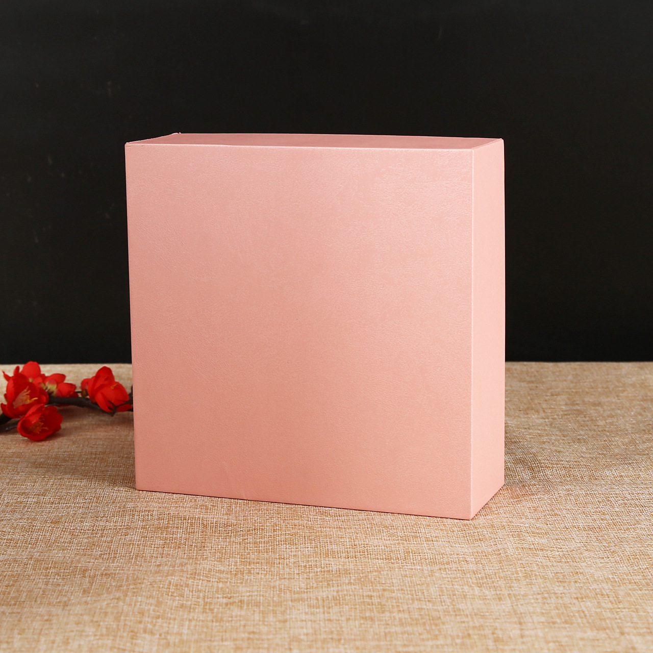 Manufacturers Direct Gift Box Custom World Cover Packaging Gift Box Production Square Color Box 