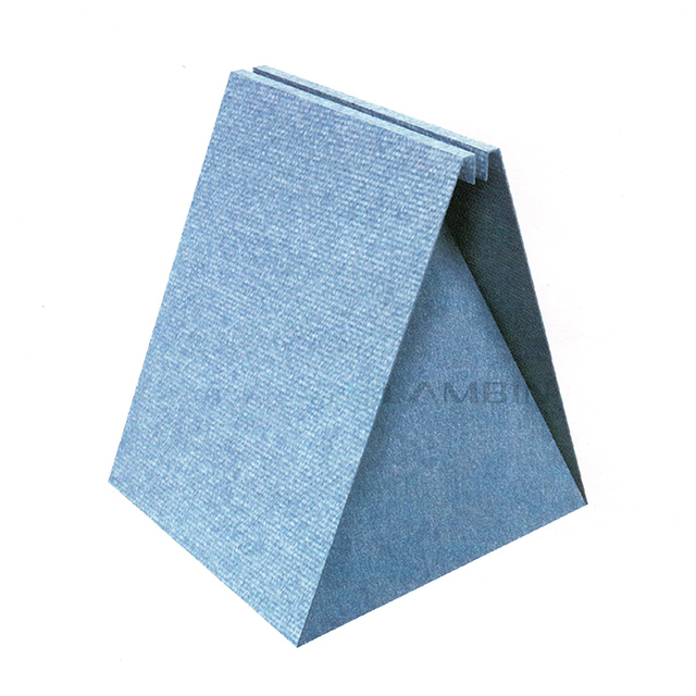 triangle-like candy box 