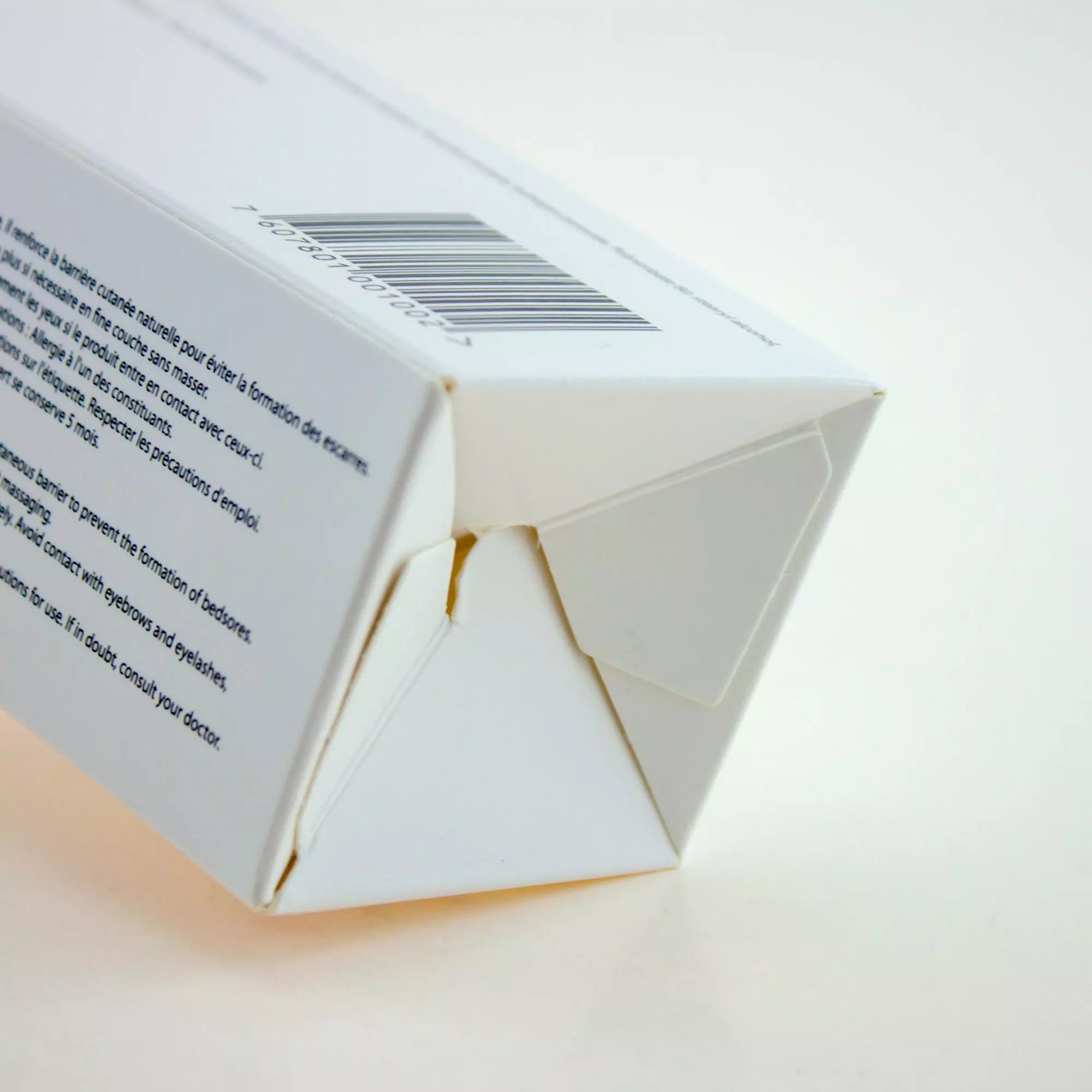 Cosmetic Offset Printing White Coated Paper Folding Box OEM service 