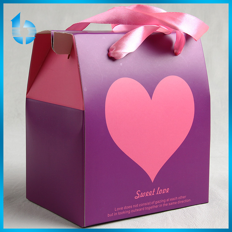 Factory Supply Folding Paper Packaging Box For Sweetheart Gifts