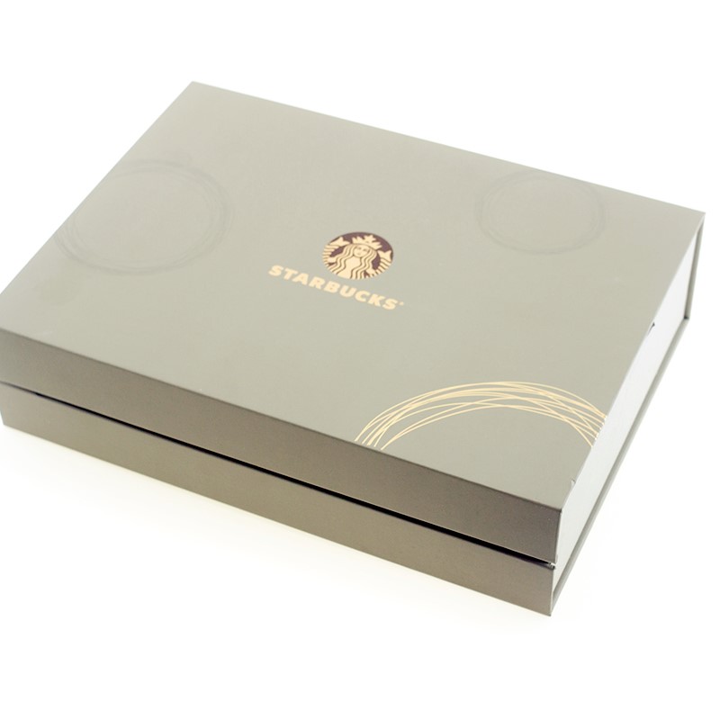 Luxury Gold Stamping Biscuit Food Paper Packing Box With Plastic Uptake