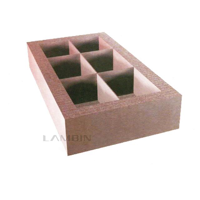 elegant box with broad folded dividers